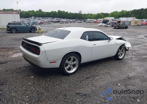 2015 Dodge Challenger Sxt from USA, damaged, VIN 2C3CDZAG2FH701634